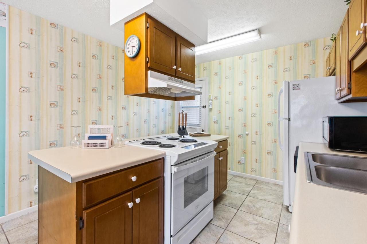 Wendwood D4 Apartment *